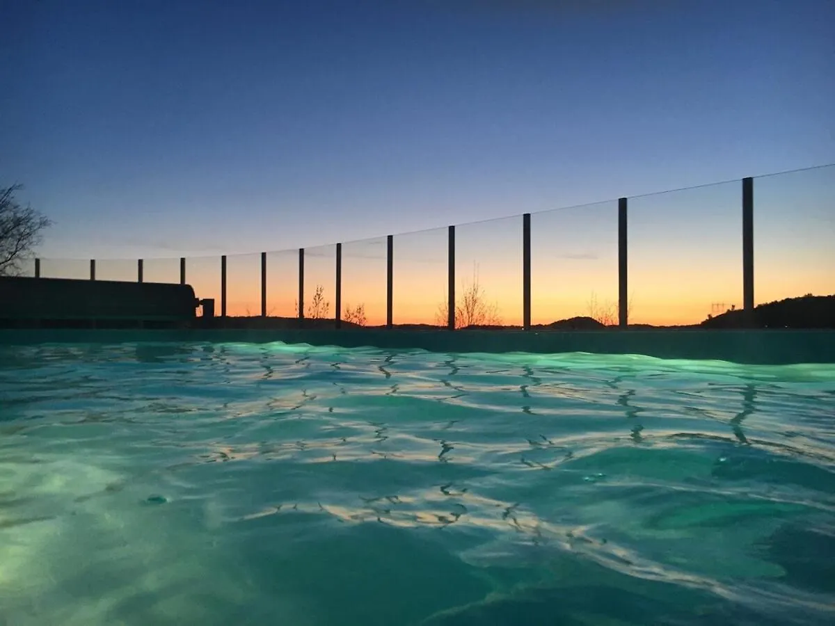 Villa With Heated Pool And Magnificent View برغن